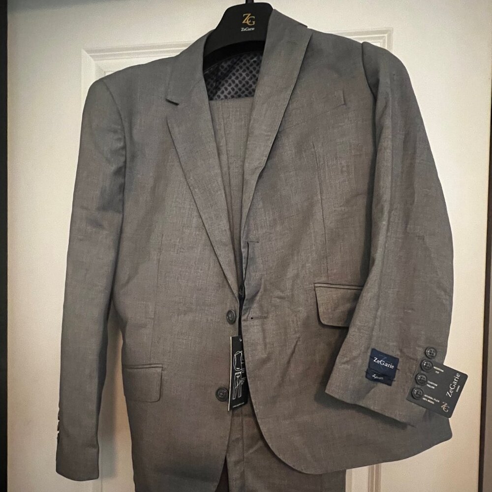 Mens Charcoal Grey Suit ZeGarie 38 Short 32 Waist (New With Tags)